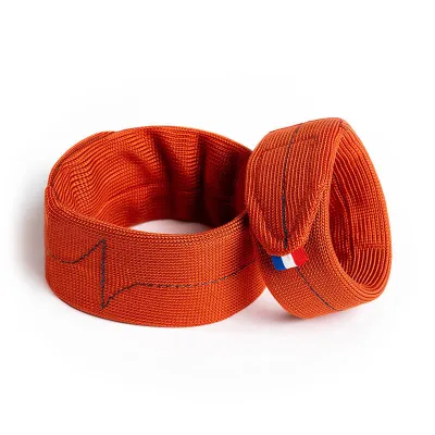 discreet weighted bracelets - equipment for gentle gymnastics - ideal for senior or people who often sit - sport at the office