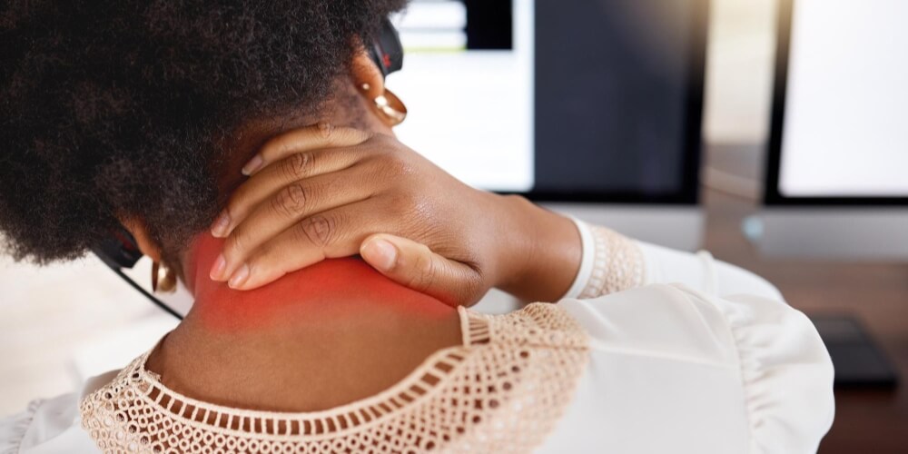neck-pain-while-sitting-position
